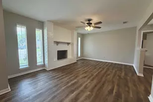 403 Lotus, Lake Jackson, TX 77566 - Photo 10