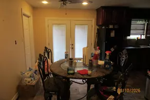 225 Moore Dr, Richwood, TX 77531 - Photo 18