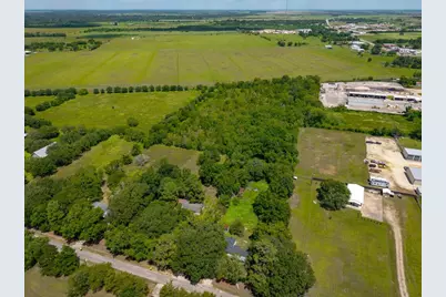 1301 Adams Rd, Bay City, TX 77414 - Photo 4