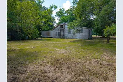 1301 Adams Rd, Bay City, TX 77414 - Photo 2