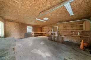 307 Center St, Matagorda, TX 77457 - Photo 16