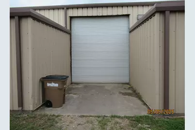 530 E. 2nd, Freeport, TX 77541 - Photo 6