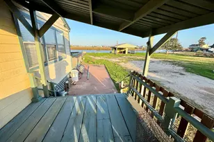 4621 County Rd 459B, Freeport, TX 77541 - Photo 26