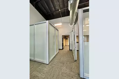 500 E Plantation, Clute, TX 77531 - Photo 12