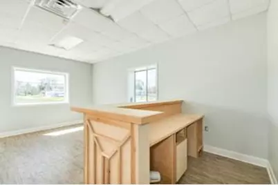 830 E Brazos Ave, West Columbia, TX 77486 - Photo 8