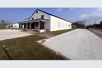 502 W 4th Street, Freeport, TX 77541 - Photo 14