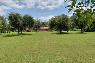 1231 C/R 201A, Angleton, TX 77515 - Photo 24