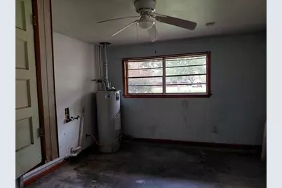 736 Northridge, Angleton, TX 77515 - Photo 36