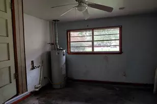 736 Northridge, Angleton, TX 77515 - Photo 36