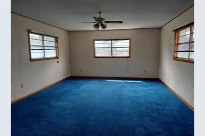 736 Northridge, Angleton, TX 77515 - Photo 8