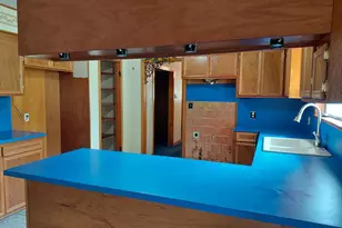 736 Northridge, Angleton, TX 77515 - Photo 16