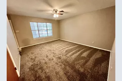 1031 N Chenango Street, Angleton, TX 77515 - Photo 2