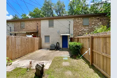 1031 N Chenango Street, Angleton, TX 77515 - Photo 12