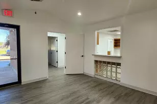 215 S Oak Dr Suite W, Lake Jackson, TX 77566 - Photo 1