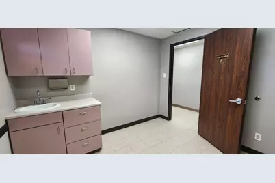 215 S Oak Dr., Suite K, Lake Jackson, TX 77566 - Photo 6