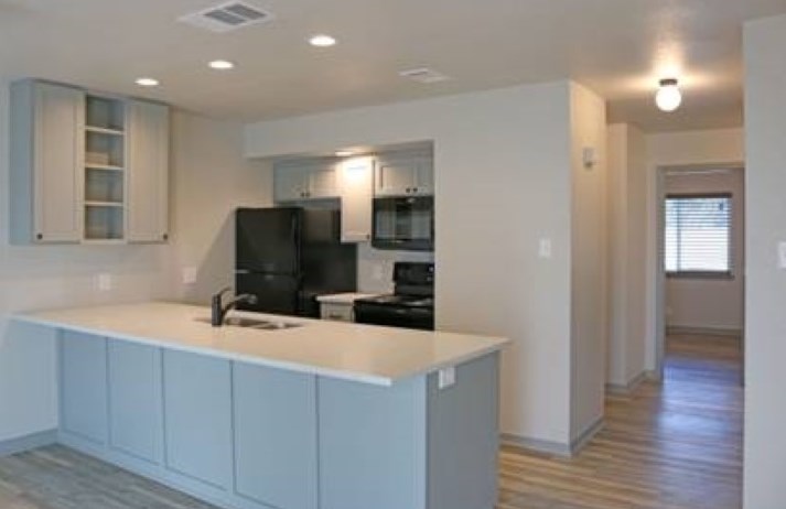 906 Hi Cir N, Cypress Mill, TX 78657
