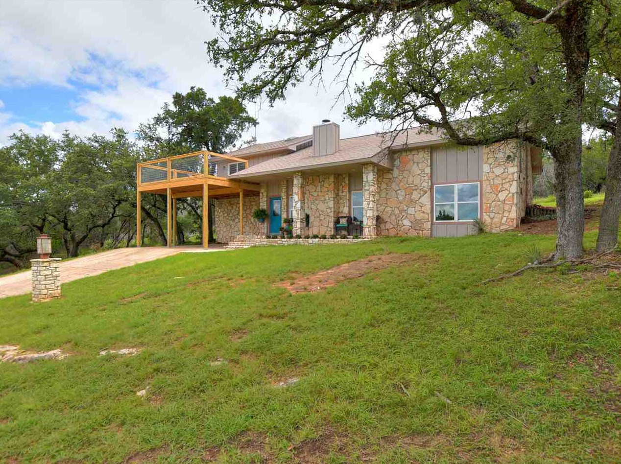 109 Ridgeview, Cypress Mill, TX 78657-6774