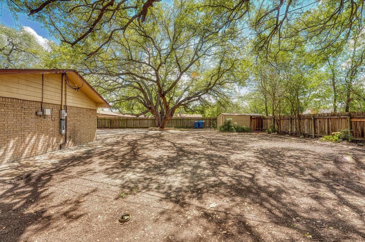 1502 Ocotilla Dr, Cypress Mill TX  78654-4551 exterior