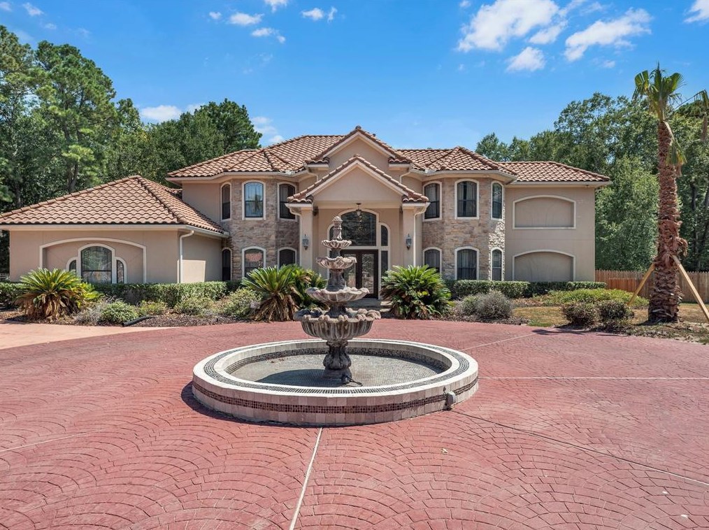 19362 Riverwalk Dr, Porter, TX 77365