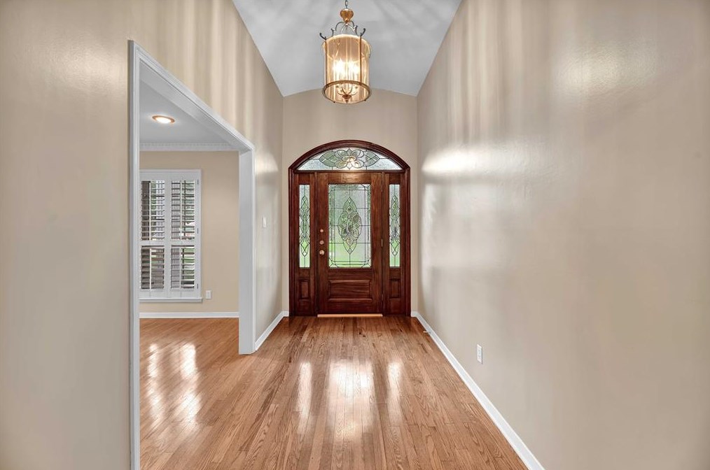 14102 Indian Wells Dr, Houston TX  77069-1315 exterior