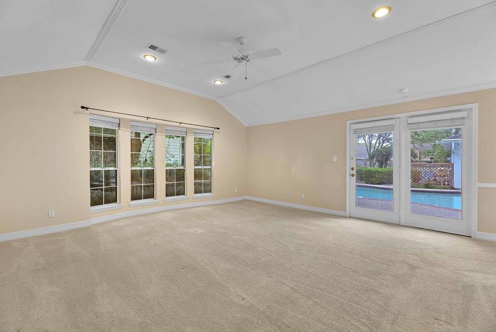 14102 Indian Wl Dr, Houston TX  77069-1315 exterior