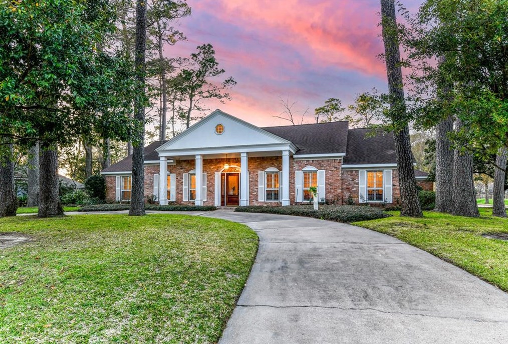 14102 Indian Wells Dr, Houston, TX 77069-1315