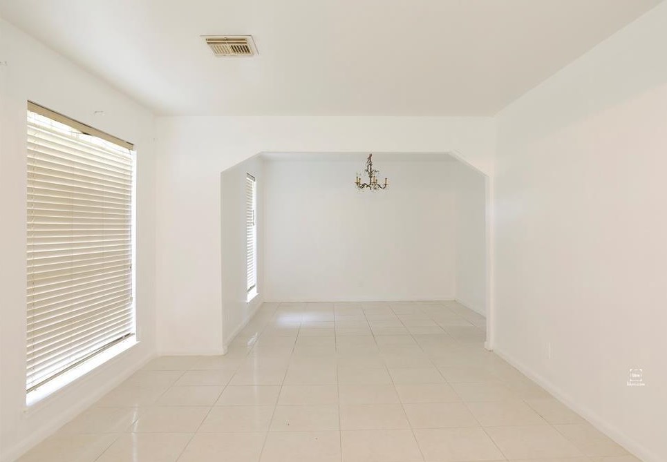 9314 Sandstone St, Houston TX  77036-6044 exterior