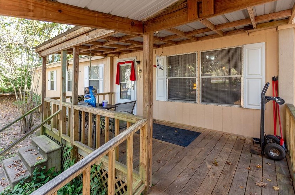 203 County Road 388, Cleveland, TX 77328-3702