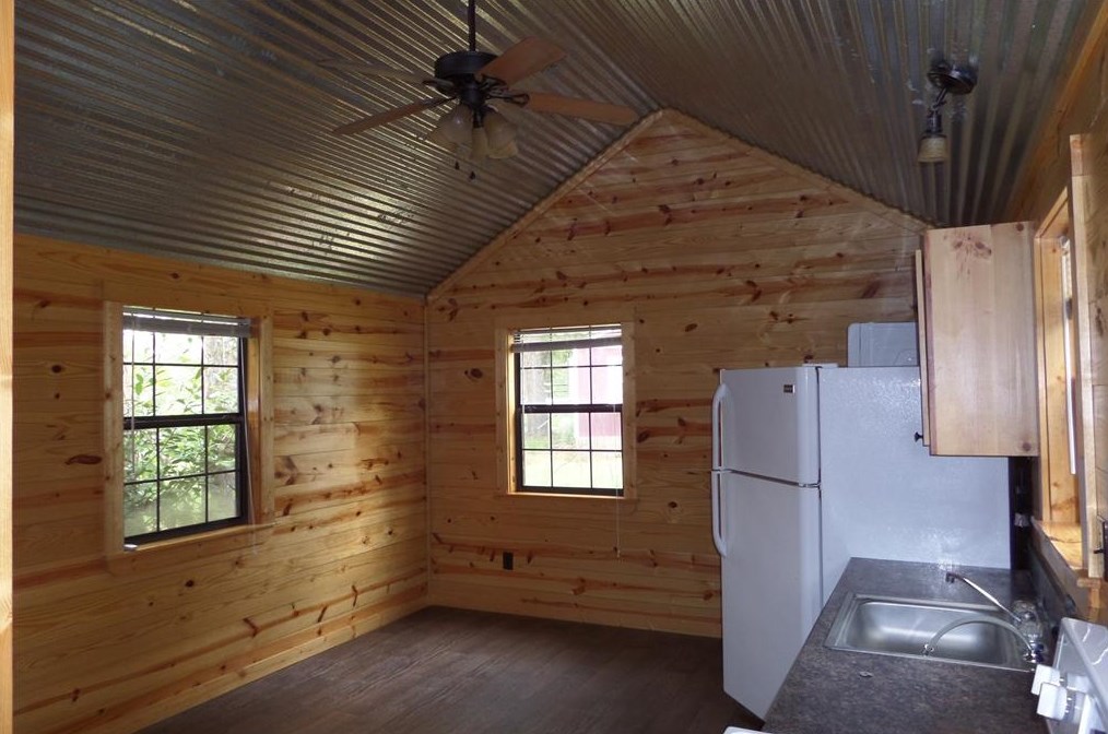 41 Calvary Rd #32, Huntsville, TX 77320