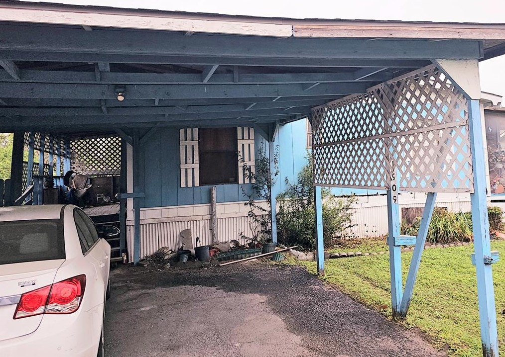 1909 Warwick Rd, Houston, TX 77093-2357
