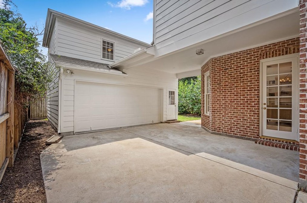 3927 Coleridge St, Houston TX  77005-2725 exterior