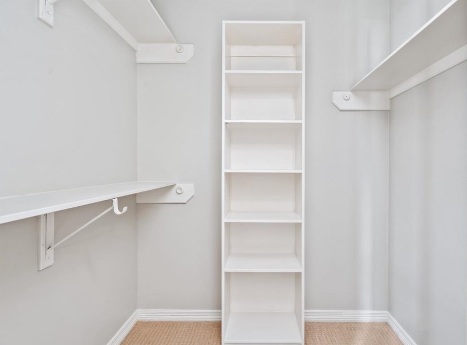 3927 Coleridge St, Houston TX  77005-2725 exterior