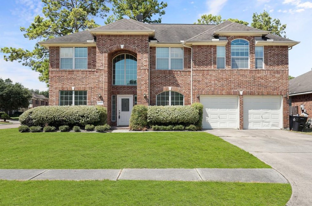13811 Bentpath Dr, Houston, TX 77014-2880