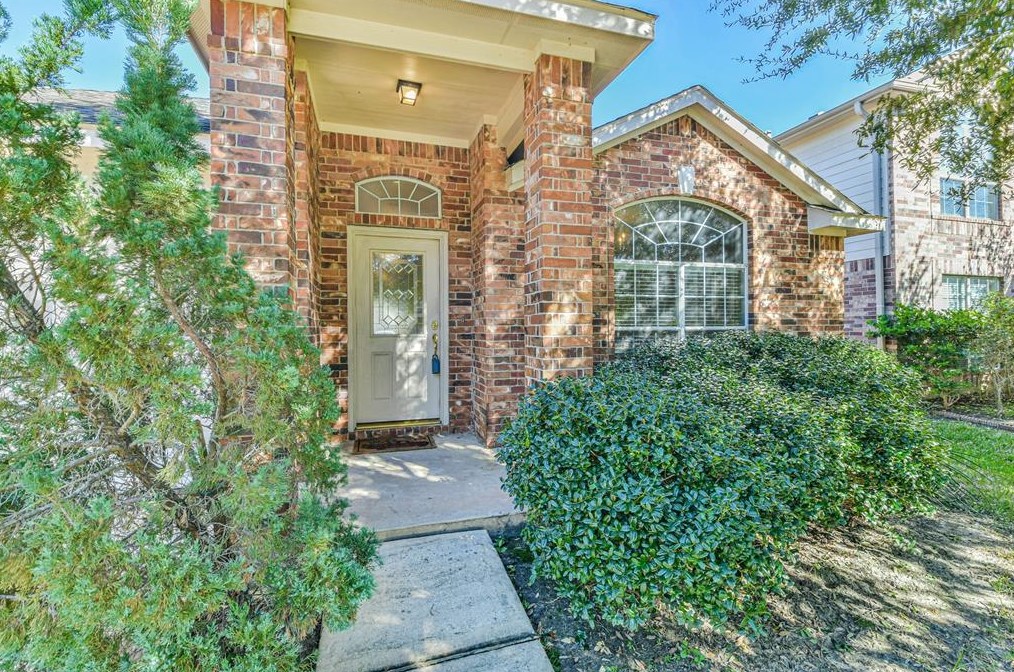 23518 Hidden Maple Dr, Spring, TX 77373-6590