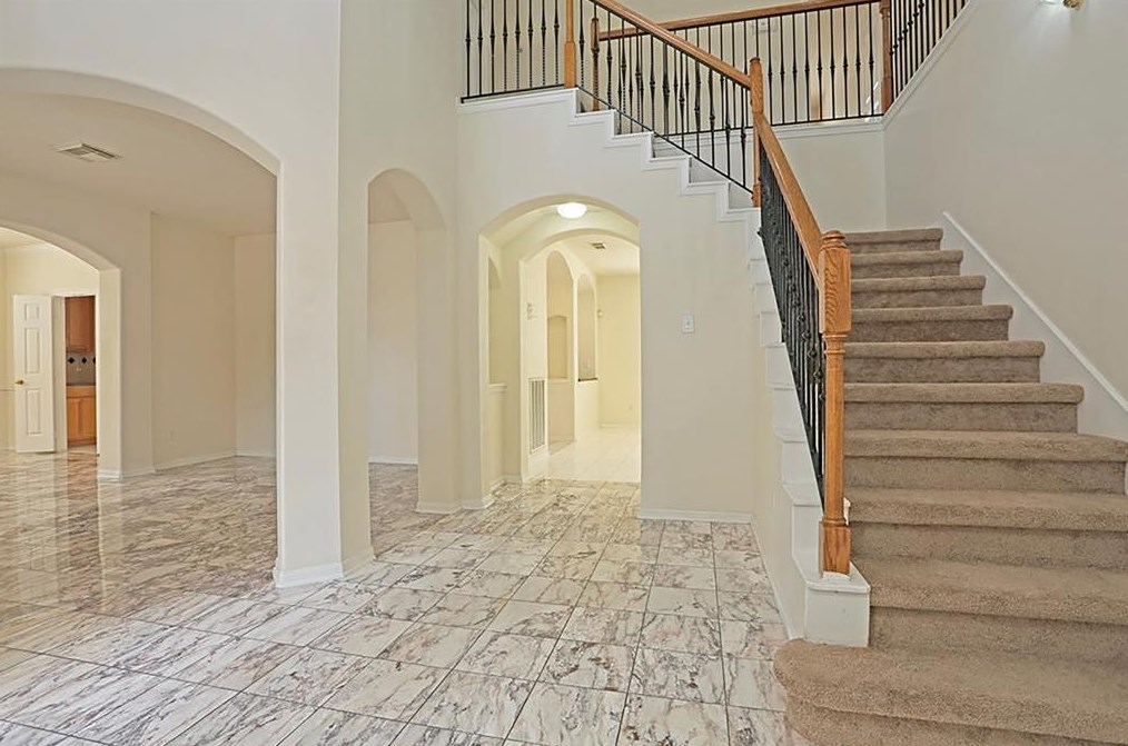 14943 Stonelick Bridge Ln, Sugar Land, TX 77498
