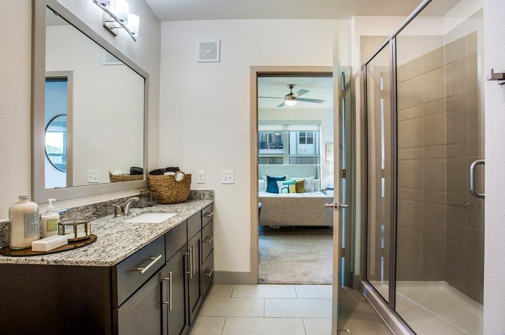 600 Harrold St #a9-1125, Fort Worth, TX 76107