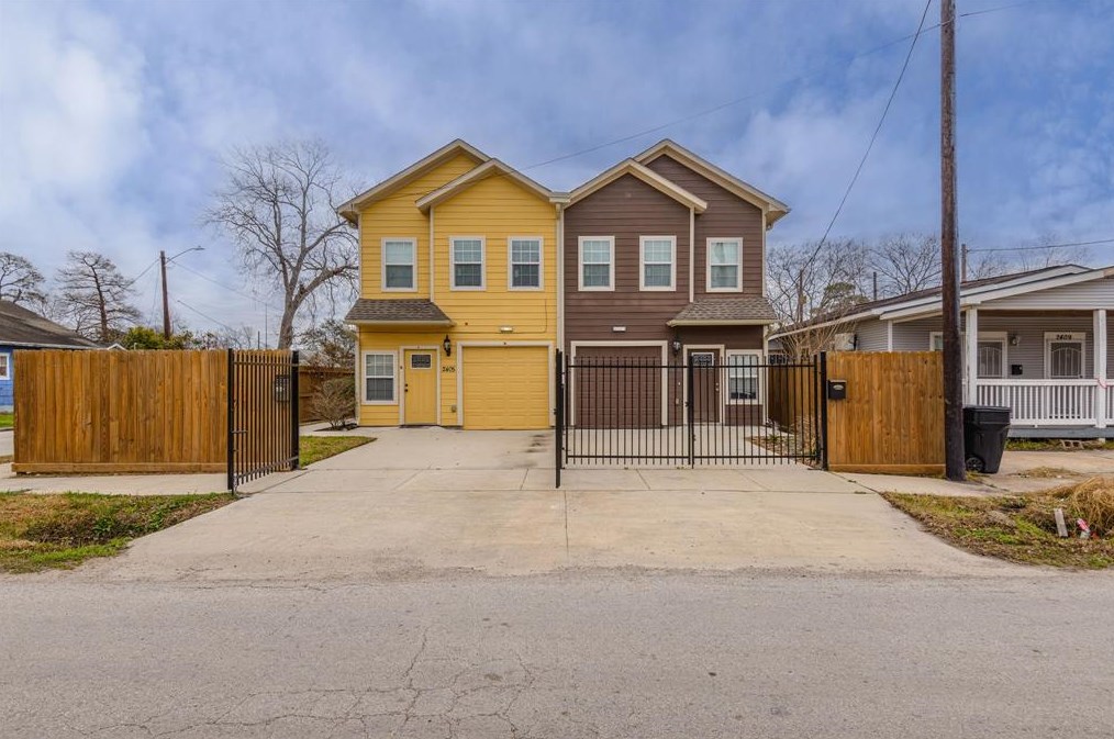 2405 Delafield St #a, Houston, TX 77023