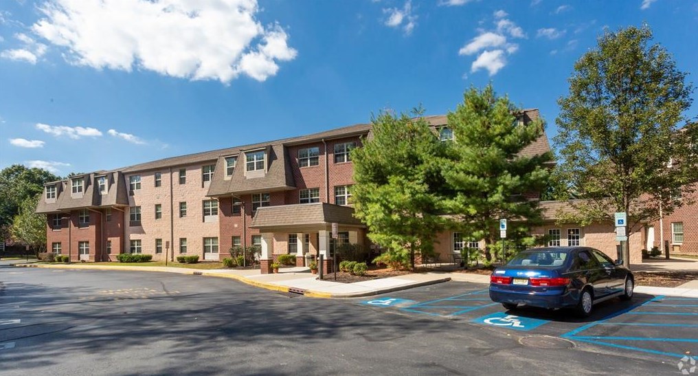 401 New Brunswick Ave, East Brunswick, NJ 08816