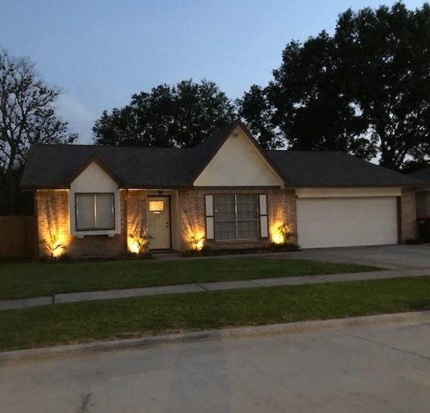 10103 Jademont Ln, Houston, TX 77070-4910