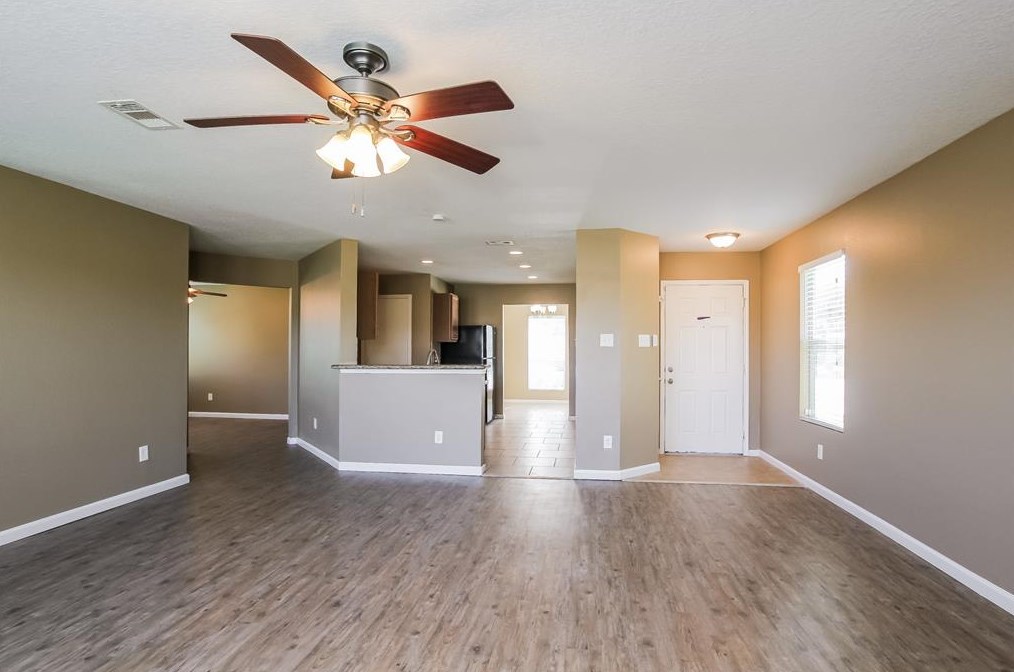 11611 Cabot Hill St, Houston TX  77044-5593 exterior