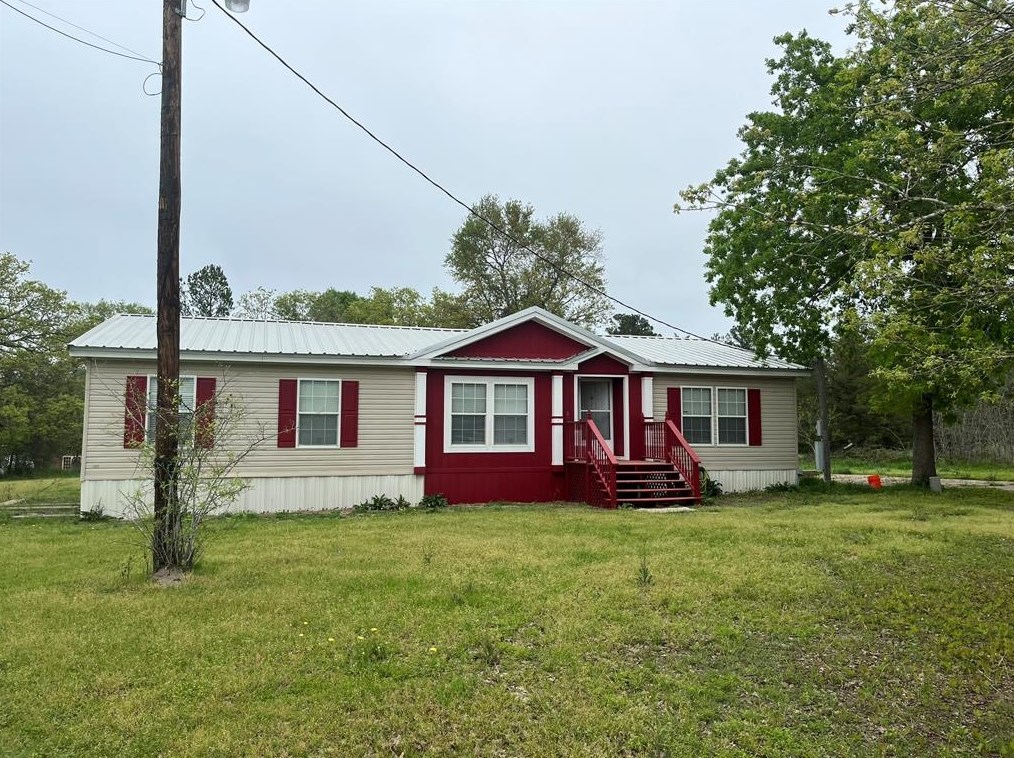 96 Morris Ln, Huntsville, TX 77320