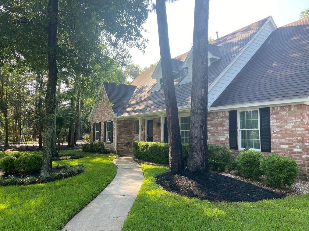 54 Huntsmans Horn Cir, Spring, TX 77380