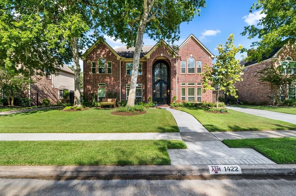 1422 Fall Wood Dr, Sugar Land, TX 77479-6277