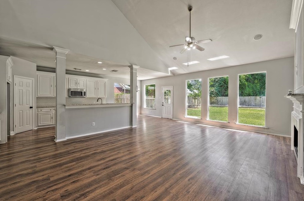 12219 Mardi Gras Dr, Houston TX  77014-2481 exterior