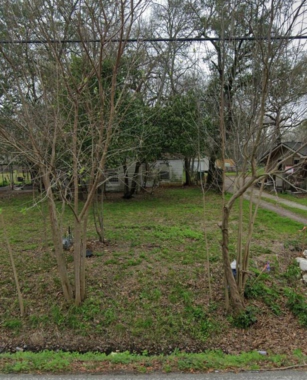 7111 Bauman Rd, Houston, TX 77022-4431