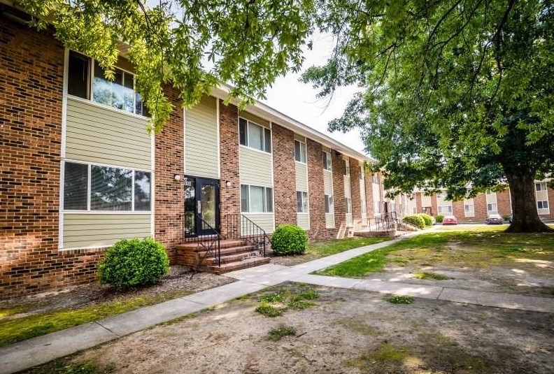 617 W Laburnum Ave, Richmond, VA 23222