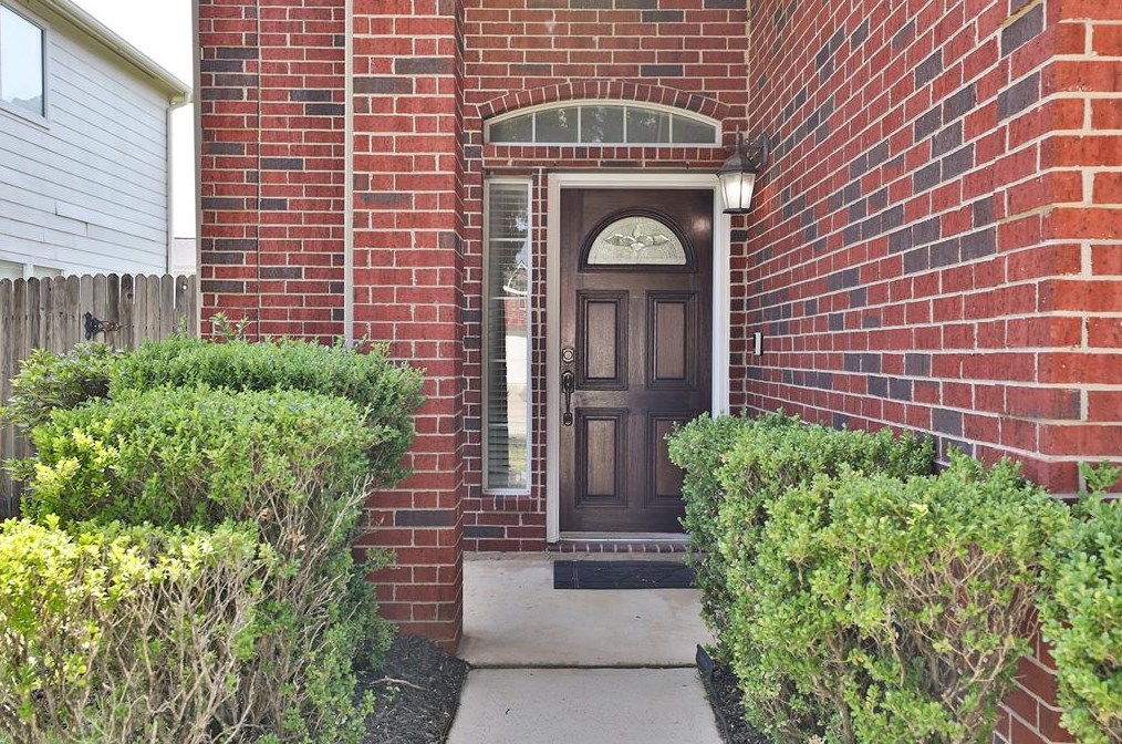 21923 Saragosa Pond Ln, Spring, TX 77379-6686