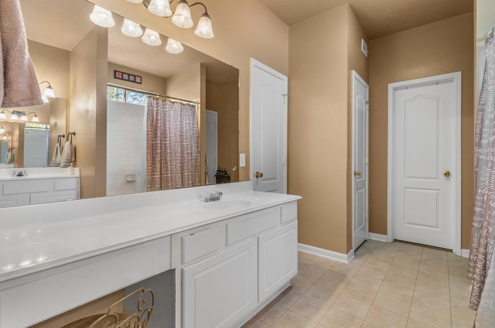 19411 Yuma Crst Ln, Tomball TX  77377-2811 exterior