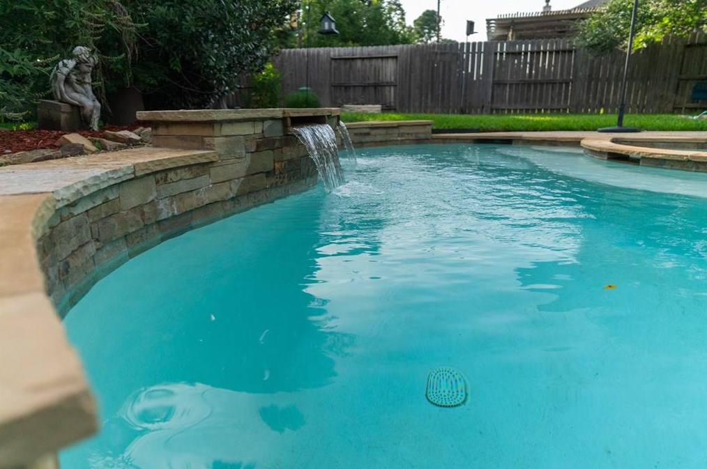 19411 Yuma Crst Ln, Tomball TX  77377-2811 exterior