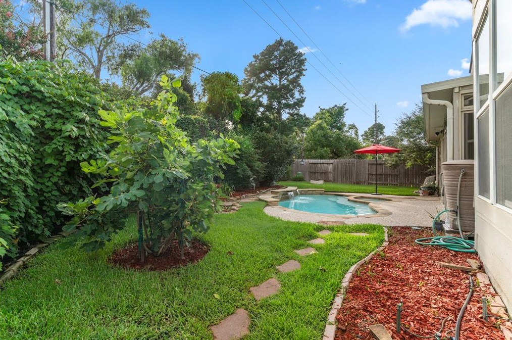 19411 Yuma Crst Ln, Tomball TX  77377-2811 exterior